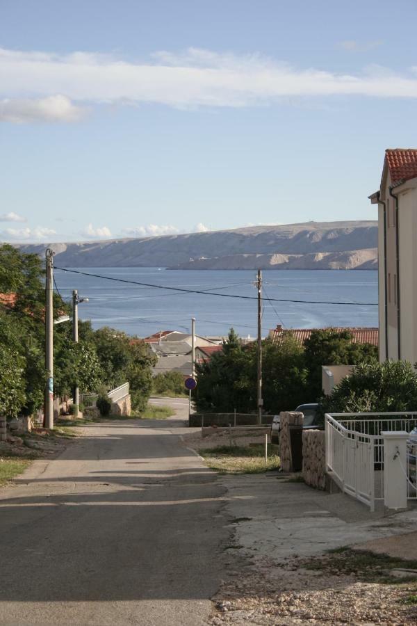 Vacation House Anna Karlobag Exterior photo