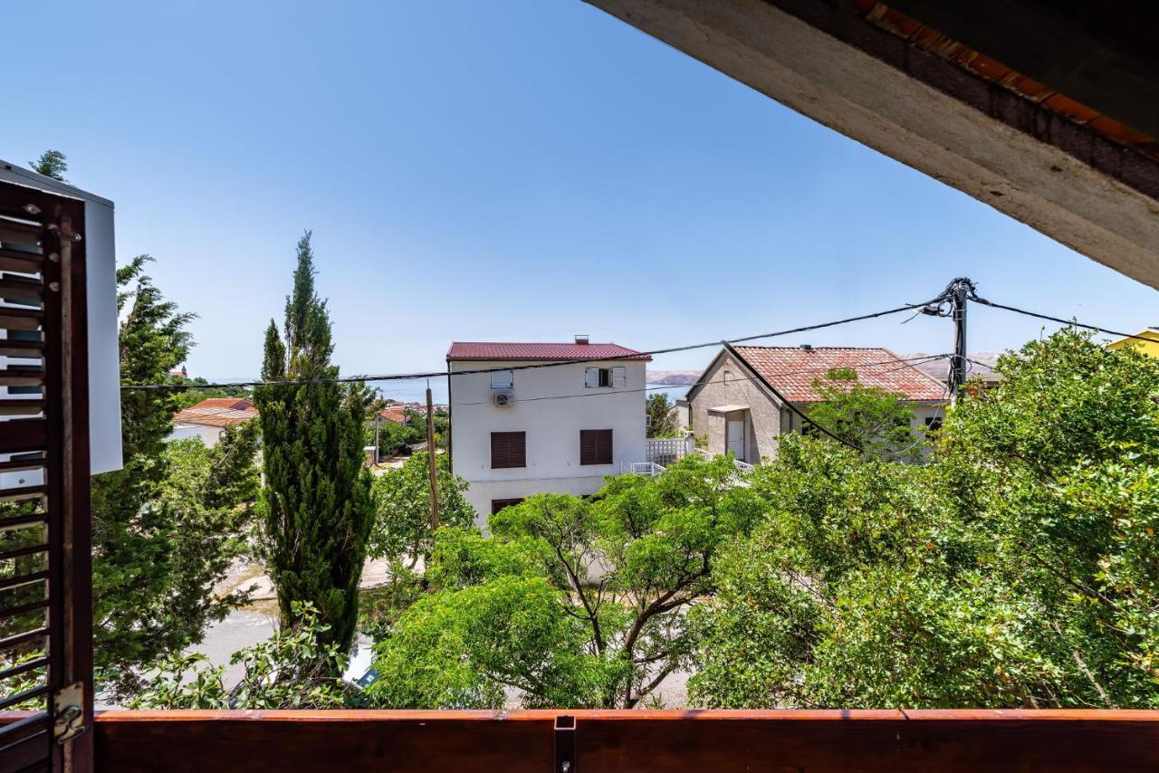 Vacation House Anna Karlobag Exterior photo